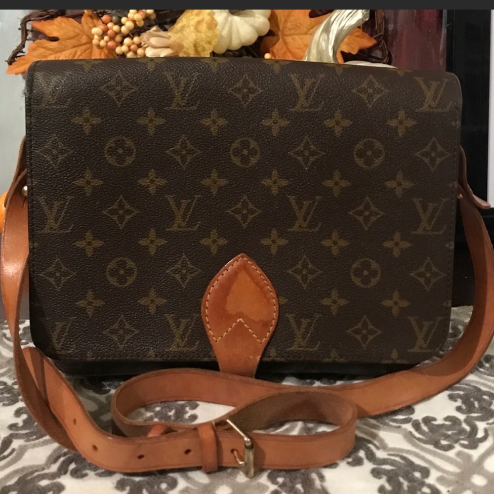 AUTHENTIC LOUIS VUITTON CARTOUCHIERE GM